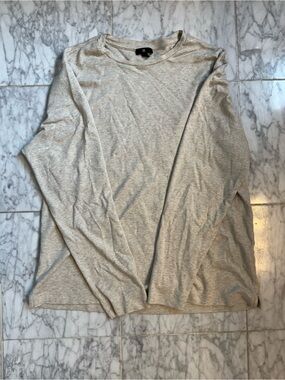 Banana Republic Heathered Beige Long Sleeve Tee